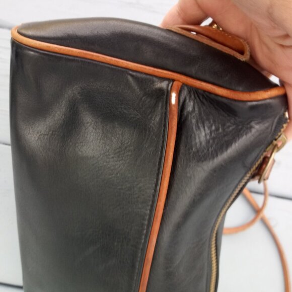 COACH VINTAGE BROWN LEATHER BLACK CROSSBODY SHOULDER BAG - Picture 3 of 7